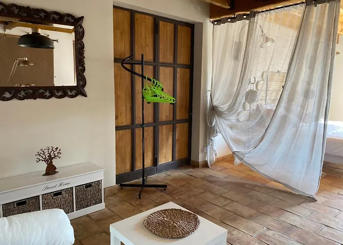 Bella Vida Bed & Breakfast 3*