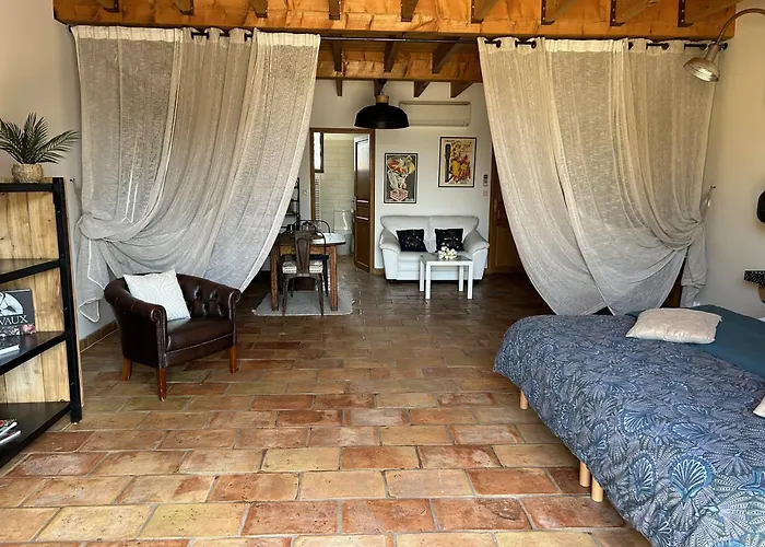 Bella Vida Fourques (Gard)